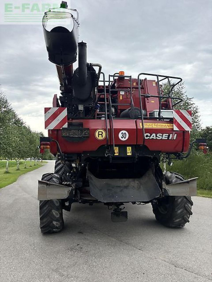Case-IH axial-flow 6140 - Biçerdöver: fotoğraf 3 Case-IH axial-flow 6140 - Biçerdöver: fotoğraf 3