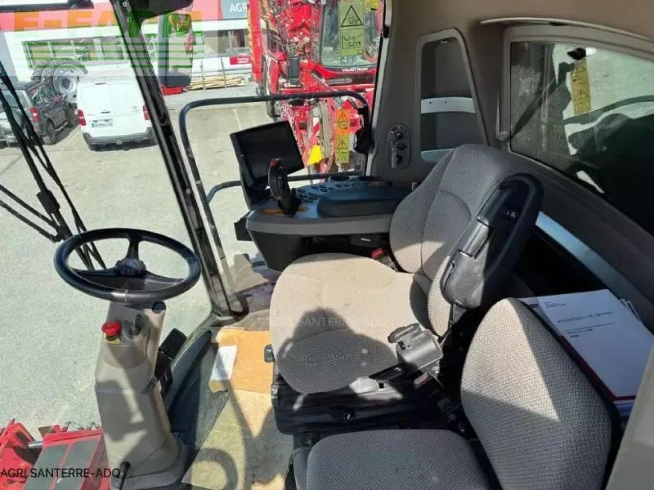 Case-IH axial-flow 8250 - Biçerdöver: fotoğraf 2 Case-IH axial-flow 8250 - Biçerdöver: fotoğraf 2