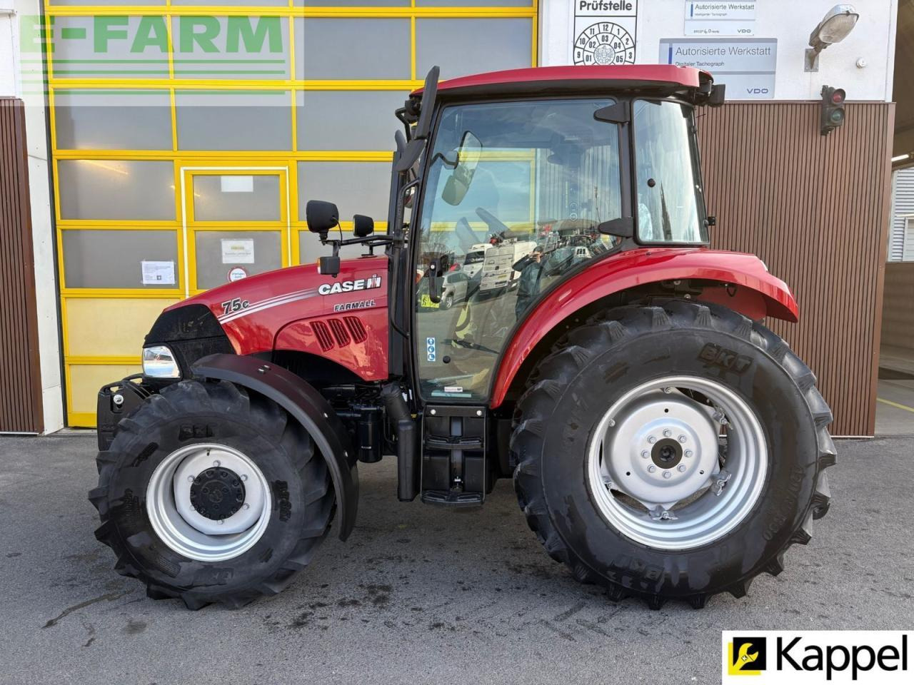 Case-IH farmall 75c - Traktör: fotoğraf 2 Case-IH farmall 75c - Traktör: fotoğraf 2