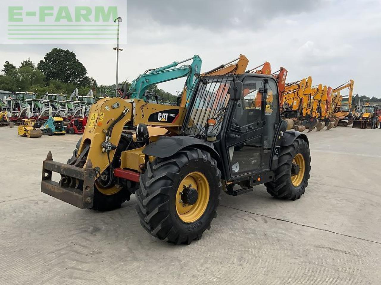 Caterpillar cat th407 ag telehandler (st23207) - Teleskopik yükleyici: fotoğraf 5 Caterpillar cat th407 ag telehandler (st23207) - Teleskopik yükleyici: fotoğraf 5