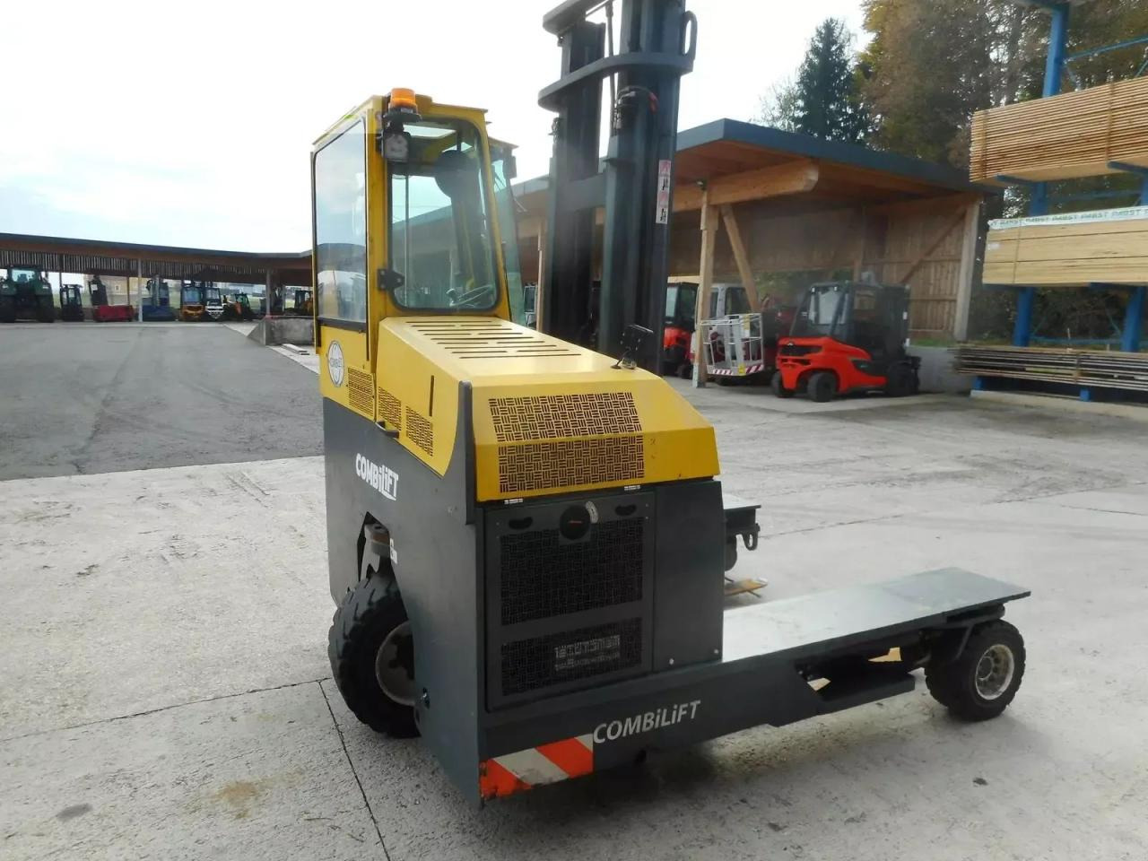 Combilift c4800s diesel allrad 4wege stapler - Forklift: fotoğraf 5 Combilift c4800s diesel allrad 4wege stapler - Forklift: fotoğraf 5