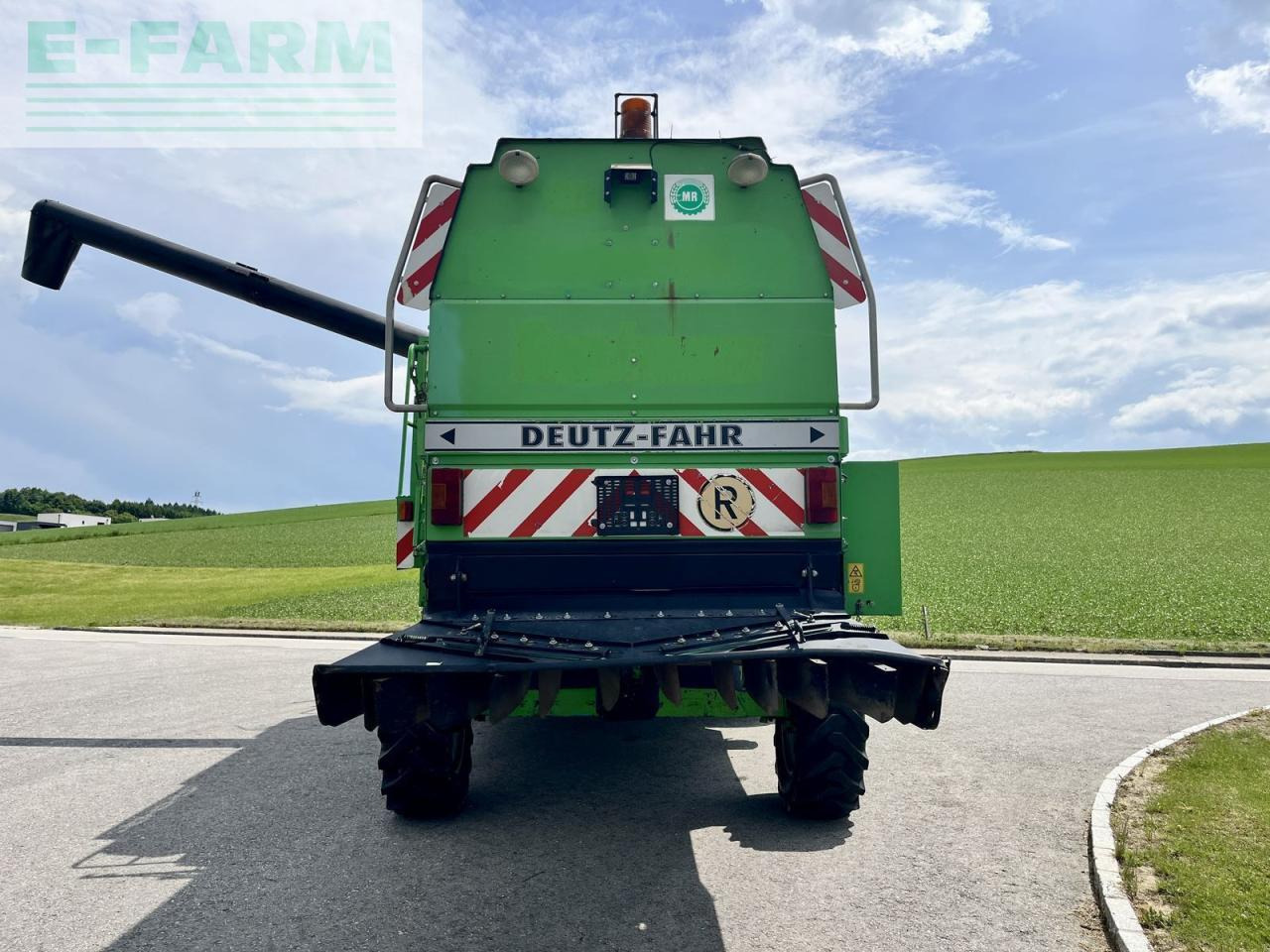 Deutz-Fahr 4075 balance - Biçerdöver: fotoğraf 4 Deutz-Fahr 4075 balance - Biçerdöver: fotoğraf 4