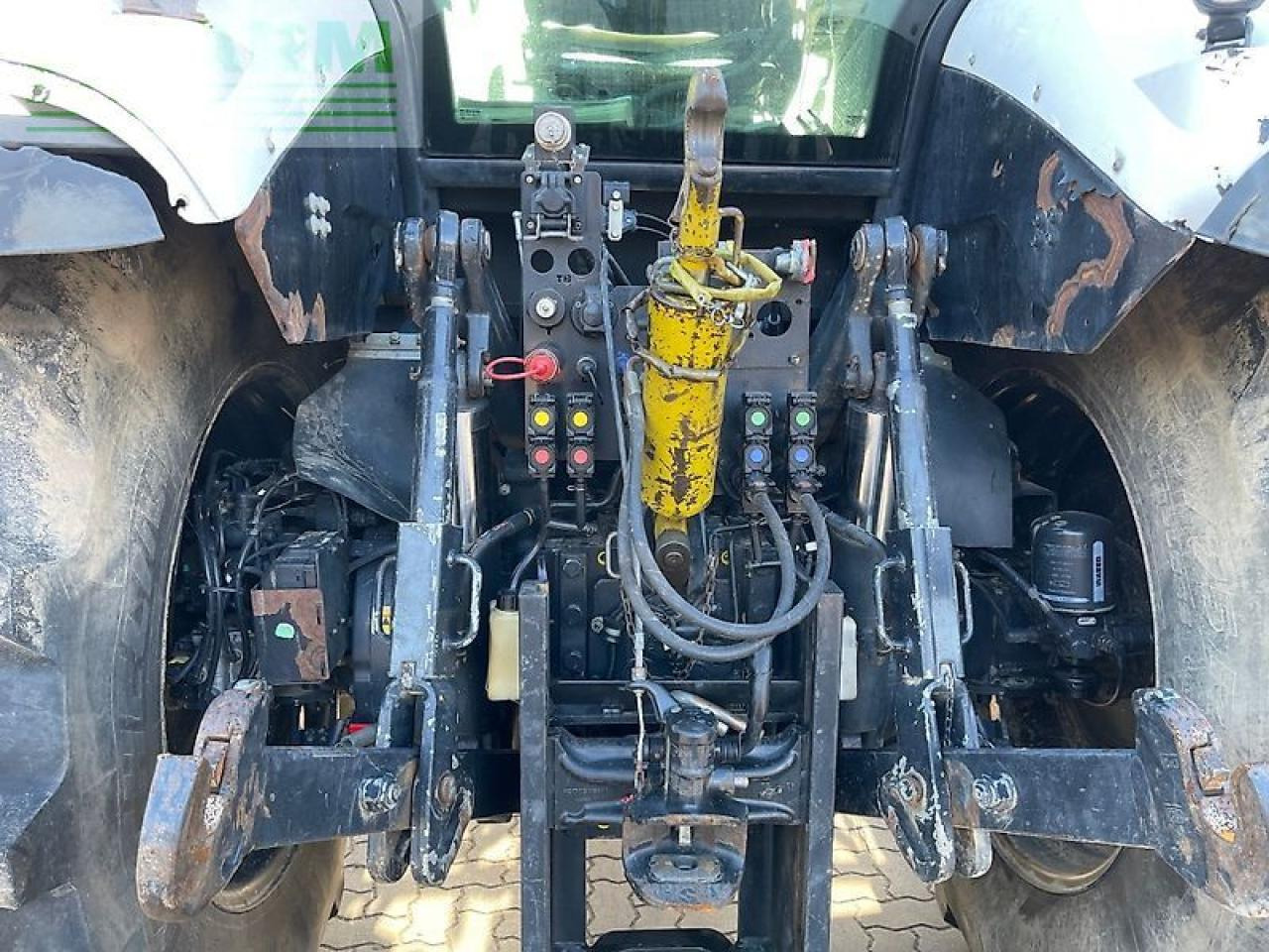 Deutz-Fahr 6215 agrotron ttv TTV - Traktör: fotoğraf 5 Deutz-Fahr 6215 agrotron ttv TTV - Traktör: fotoğraf 5