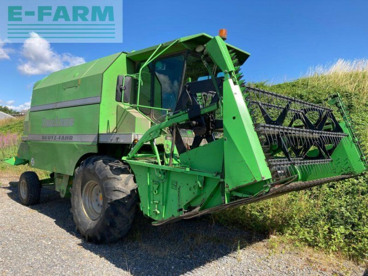 Deutz-Fahr starliner 4045 h - Biçerdöver: fotoğraf 1 Deutz-Fahr starliner 4045 h - Biçerdöver: fotoğraf 1