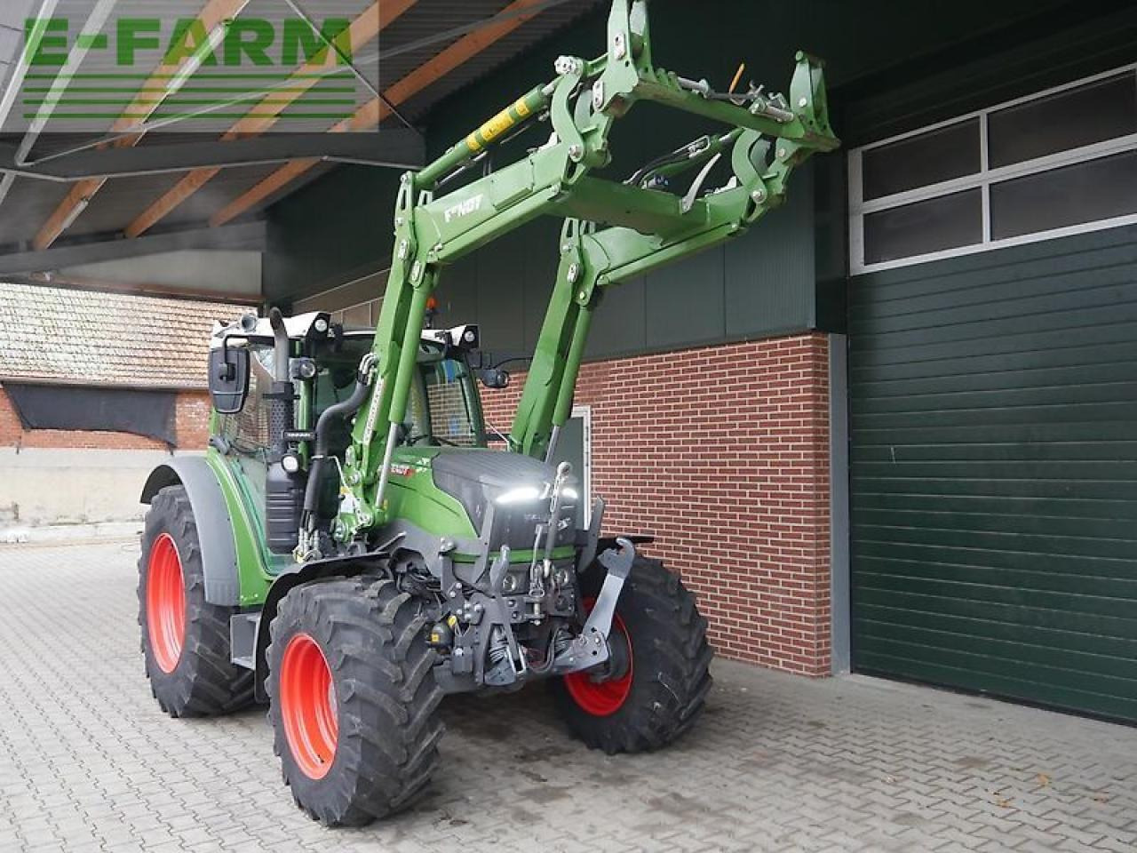 Fendt 211 s vario gen3 profi setting2 frontlader - Traktör: fotoğraf 2 Fendt 211 s vario gen3 profi setting2 frontlader - Traktör: fotoğraf 2