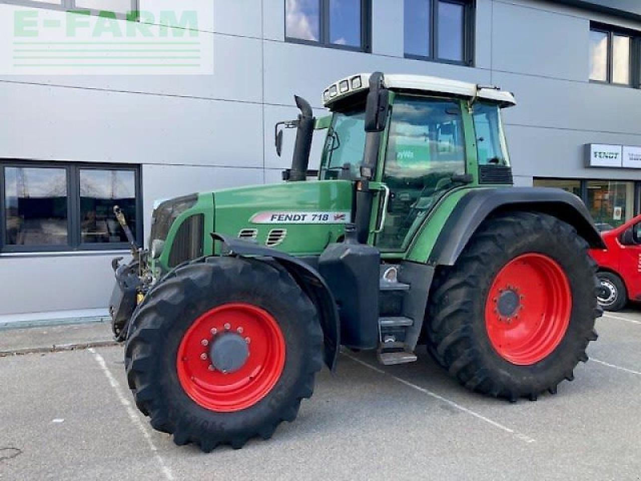 Fendt 718 vario com3 - Traktör: fotoğraf 2 Fendt 718 vario com3 - Traktör: fotoğraf 2