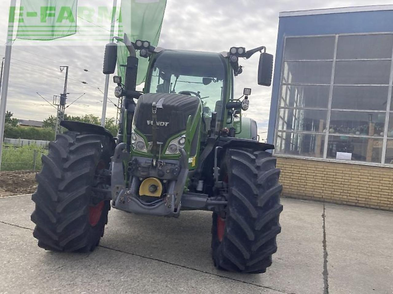 Fendt 718 vario s4 profi plus ProfiPlus - Traktör: fotoğraf 3 Fendt 718 vario s4 profi plus ProfiPlus - Traktör: fotoğraf 3