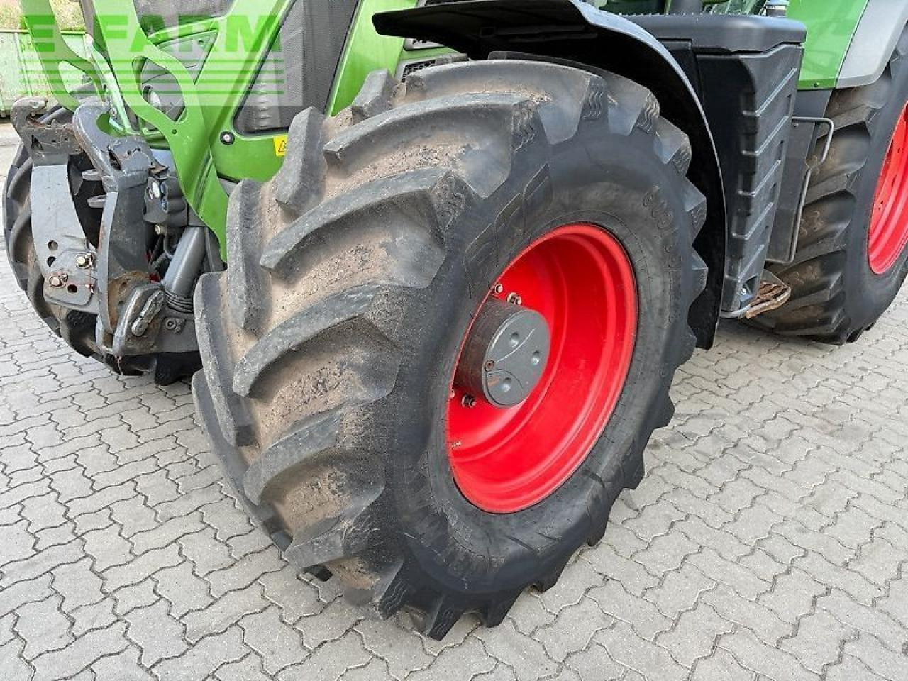 Traktör Fendt 724 vario: fotoğraf 12 Traktör Fendt 724 vario: fotoğraf 12