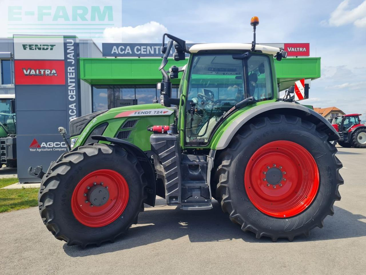 Fendt 724 vario - Traktör: fotoğraf 3 Fendt 724 vario - Traktör: fotoğraf 3