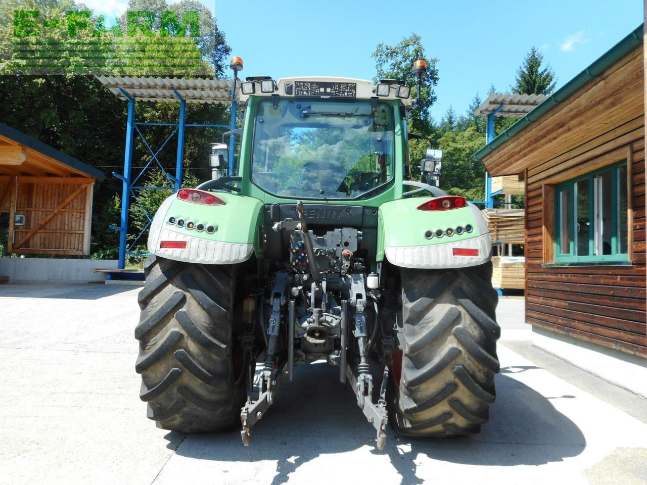 Fendt 724 vario - Traktör: fotoğraf 3 Fendt 724 vario - Traktör: fotoğraf 3