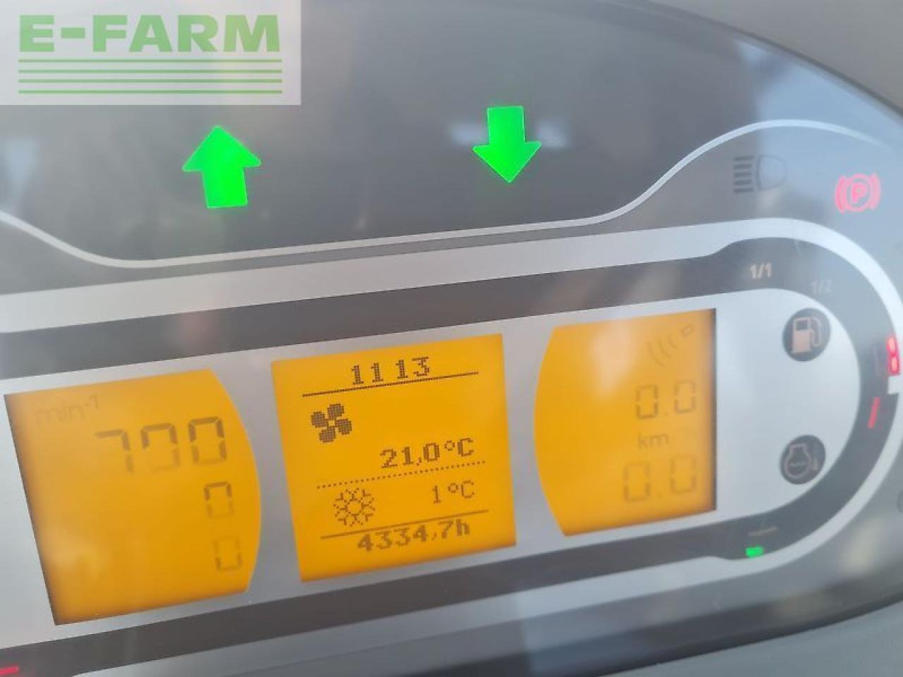 Fendt 724 vario - Traktör: fotoğraf 5 Fendt 724 vario - Traktör: fotoğraf 5