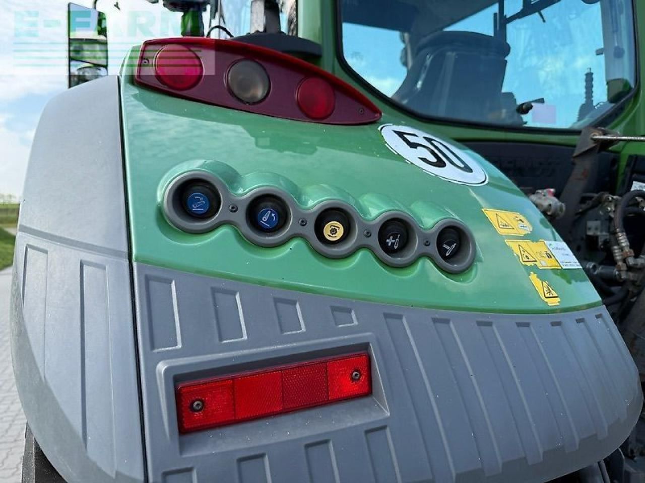 Traktör Fendt 724 vario: fotoğraf 9 Traktör Fendt 724 vario: fotoğraf 9