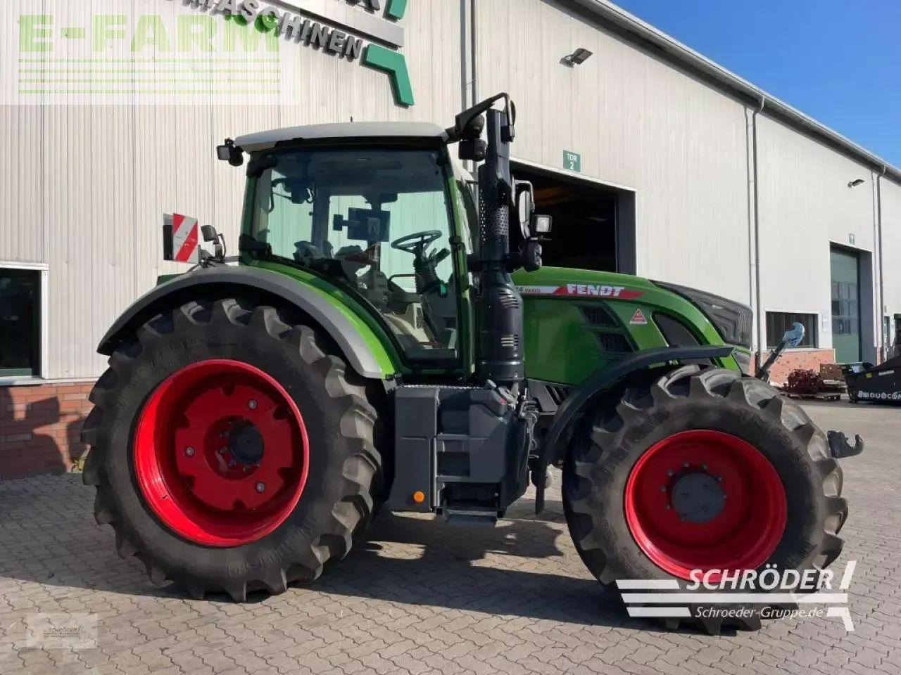 Fendt 724 vario gen6 power plus PowerPlus - Traktör: fotoğraf 3 Fendt 724 vario gen6 power plus PowerPlus - Traktör: fotoğraf 3