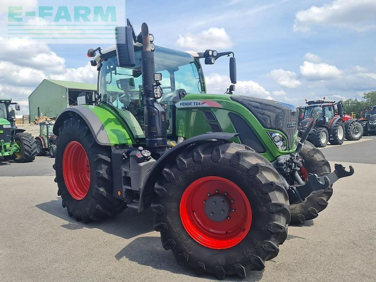 Fendt 724 vario power+ PowerPlus - Traktör: fotoğraf 4 Fendt 724 vario power+ PowerPlus - Traktör: fotoğraf 4