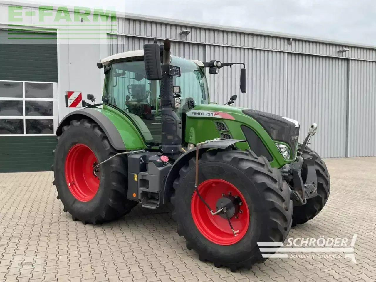 Fendt 724 vario s4 profi plus - Traktör: fotoğraf 1 Fendt 724 vario s4 profi plus - Traktör: fotoğraf 1