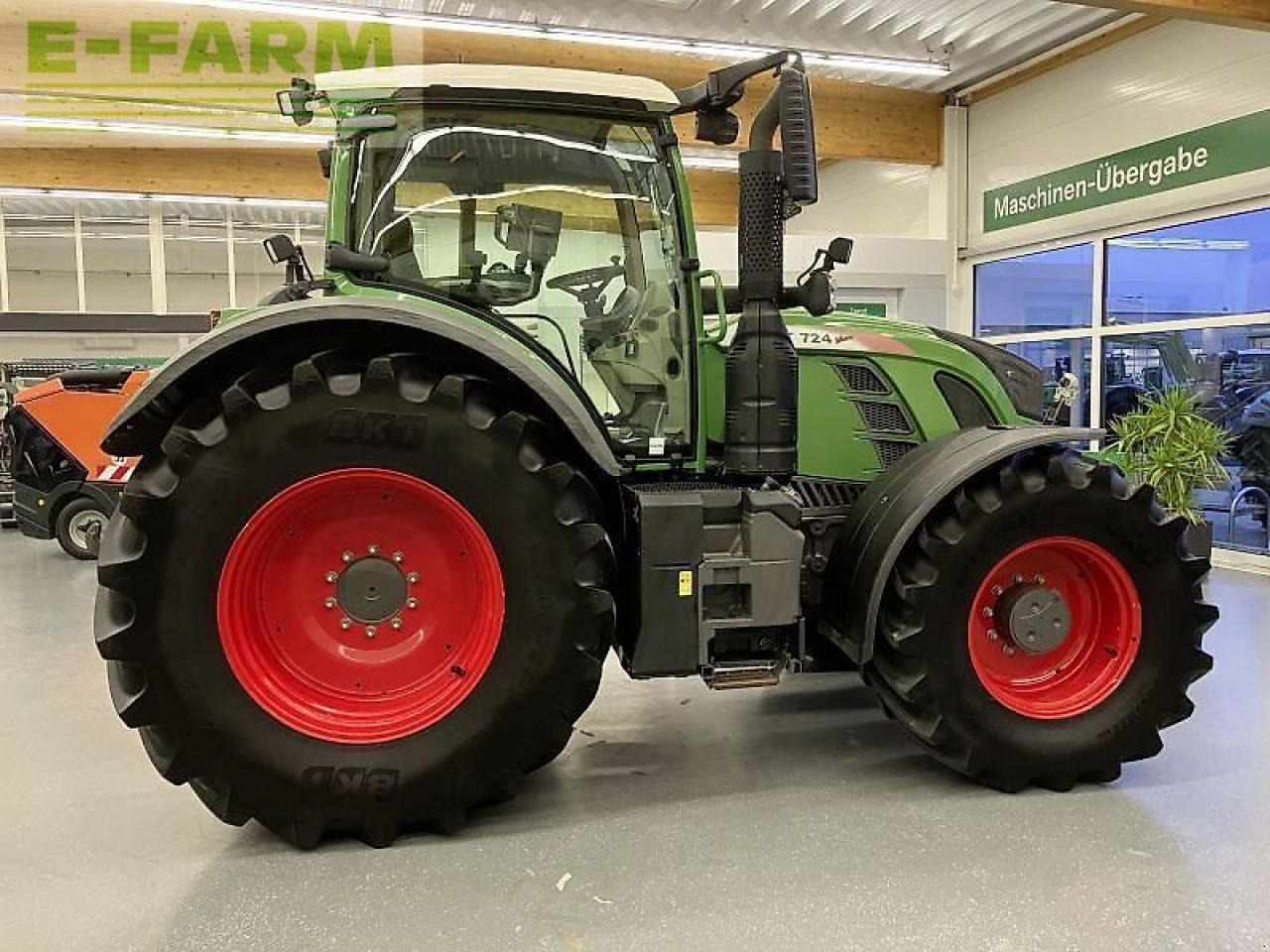 Fendt 724 vario s4 profi plus - Traktör: fotoğraf 3 Fendt 724 vario s4 profi plus - Traktör: fotoğraf 3