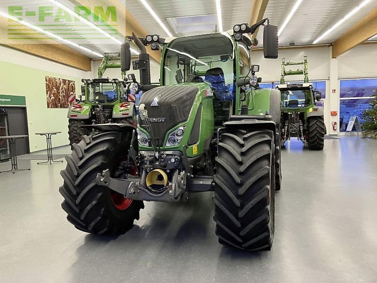 Fendt 724 vario s4 profi plus - Traktör: fotoğraf 1 Fendt 724 vario s4 profi plus - Traktör: fotoğraf 1