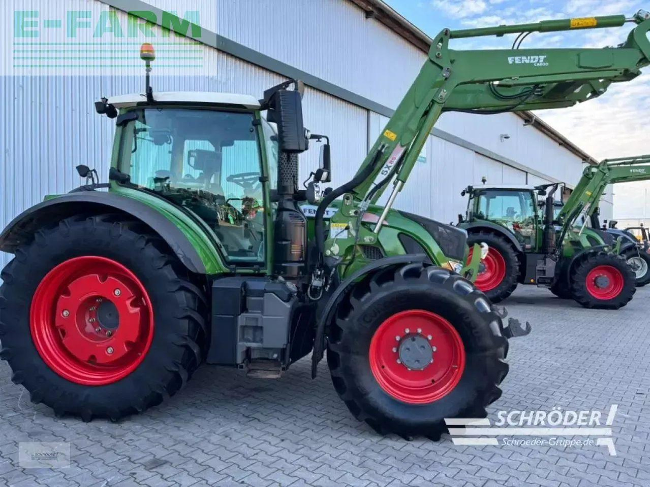 Fendt 724 vario s4 profi plus ProfiPlus - Traktör: fotoğraf 2 Fendt 724 vario s4 profi plus ProfiPlus - Traktör: fotoğraf 2