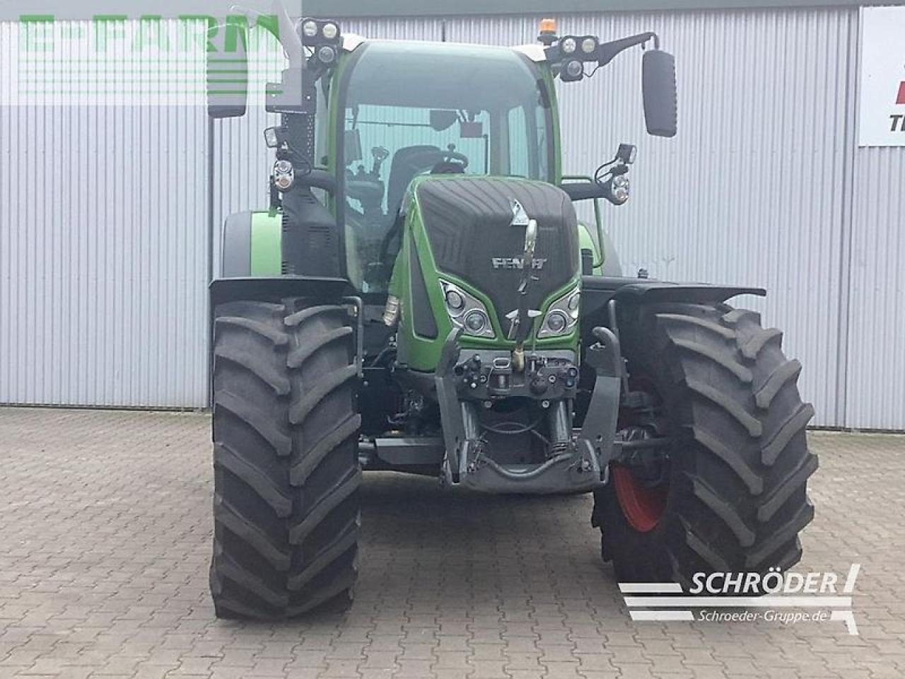 Fendt 724 vario s4 profi plus ProfiPlus - Traktör: fotoğraf 2 Fendt 724 vario s4 profi plus ProfiPlus - Traktör: fotoğraf 2