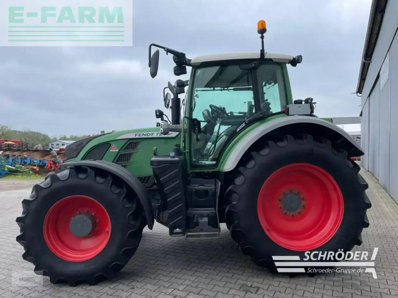 Fendt 724 vario scr profi Profi - Traktör: fotoğraf 4 Fendt 724 vario scr profi Profi - Traktör: fotoğraf 4