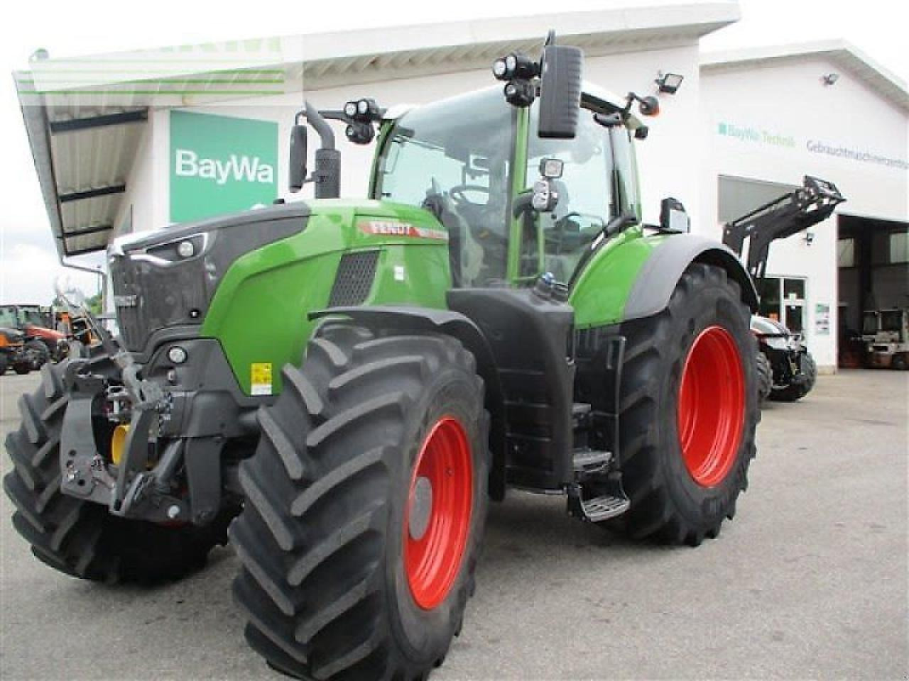 Fendt 728 vario gen7 profi plus ProfiPlus - Traktör: fotoğraf 1 Fendt 728 vario gen7 profi plus ProfiPlus - Traktör: fotoğraf 1