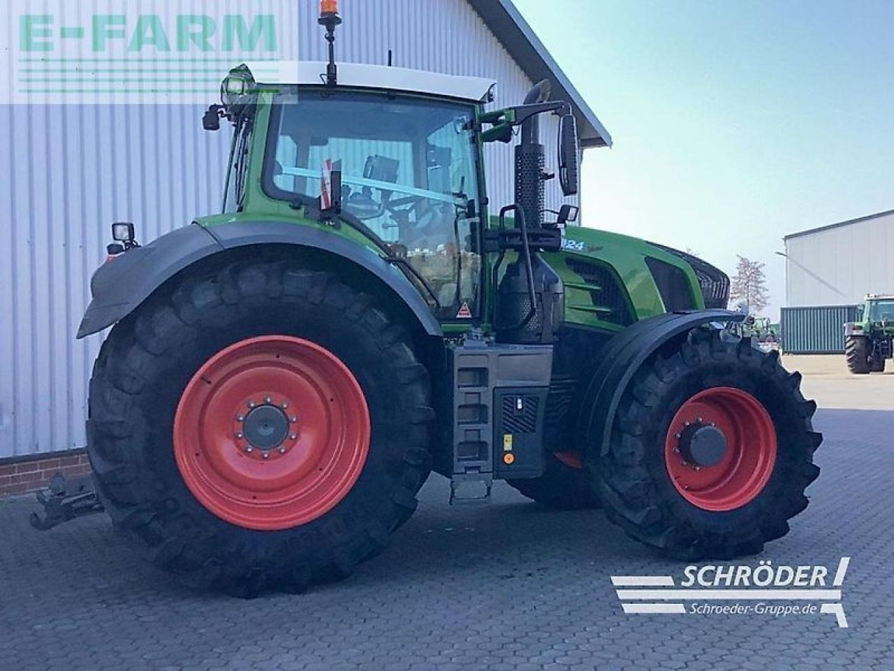 Fendt 824 vario s4 profi plus ProfiPlus - Traktör: fotoğraf 5 Fendt 824 vario s4 profi plus ProfiPlus - Traktör: fotoğraf 5