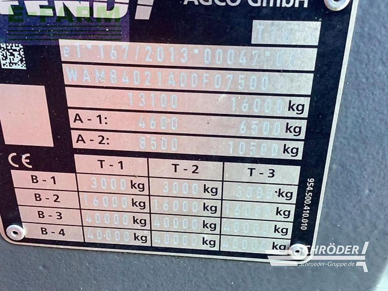 Fendt 824 vario s4 profi plus ProfiPlus - Traktör: fotoğraf 3 Fendt 824 vario s4 profi plus ProfiPlus - Traktör: fotoğraf 3
