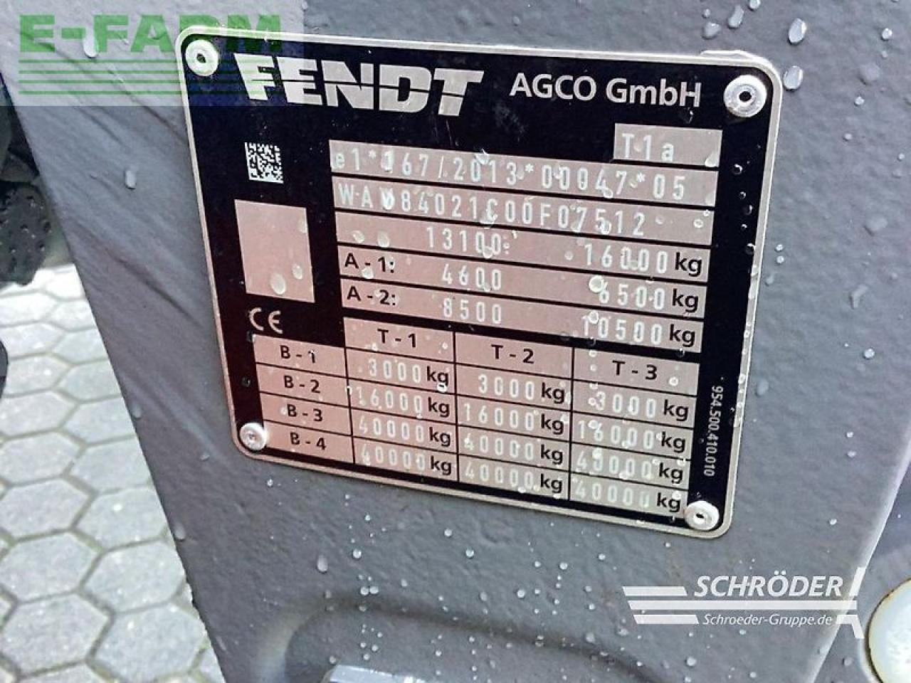 Fendt 824 vario s4 profi plus ProfiPlus - Traktör: fotoğraf 3 Fendt 824 vario s4 profi plus ProfiPlus - Traktör: fotoğraf 3
