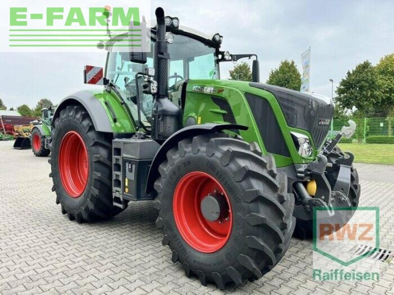 Fendt 826 s4 fendt garantie 3 jahre 4000 - Traktör: fotoğraf 4 Fendt 826 s4 fendt garantie 3 jahre 4000 - Traktör: fotoğraf 4