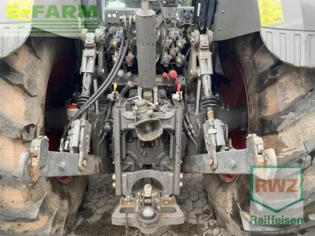 Fendt 828 vario - Traktör: fotoğraf 4 Fendt 828 vario - Traktör: fotoğraf 4