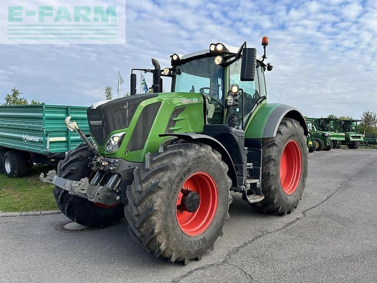 Fendt 828 vario / motor neu - Traktör: fotoğraf 2 Fendt 828 vario / motor neu - Traktör: fotoğraf 2