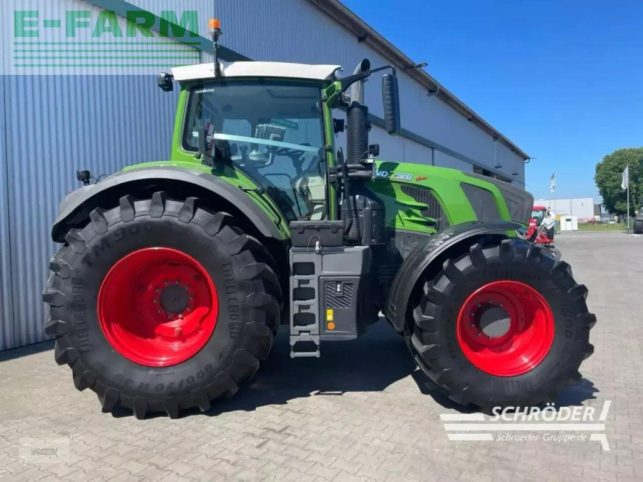 Fendt 828 vario s4 profi plus ProfiPlus - Traktör: fotoğraf 3 Fendt 828 vario s4 profi plus ProfiPlus - Traktör: fotoğraf 3