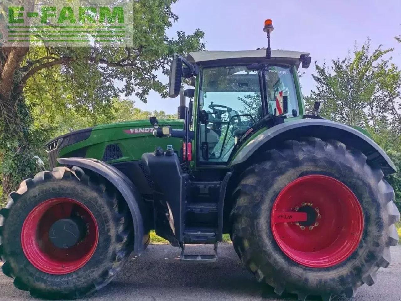 Fendt 933 gen6 profi plus 1900h ( 930 936 939 942 ) - Traktör: fotoğraf 5 Fendt 933 gen6 profi plus 1900h ( 930 936 939 942 ) - Traktör: fotoğraf 5