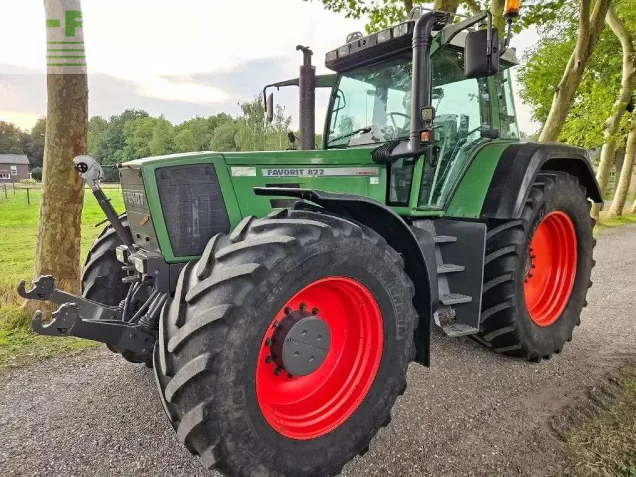 Fendt favorit 822 turboshift ( 816 818 824 ) - Traktör: fotoğraf 1 Fendt favorit 822 turboshift ( 816 818 824 ) - Traktör: fotoğraf 1