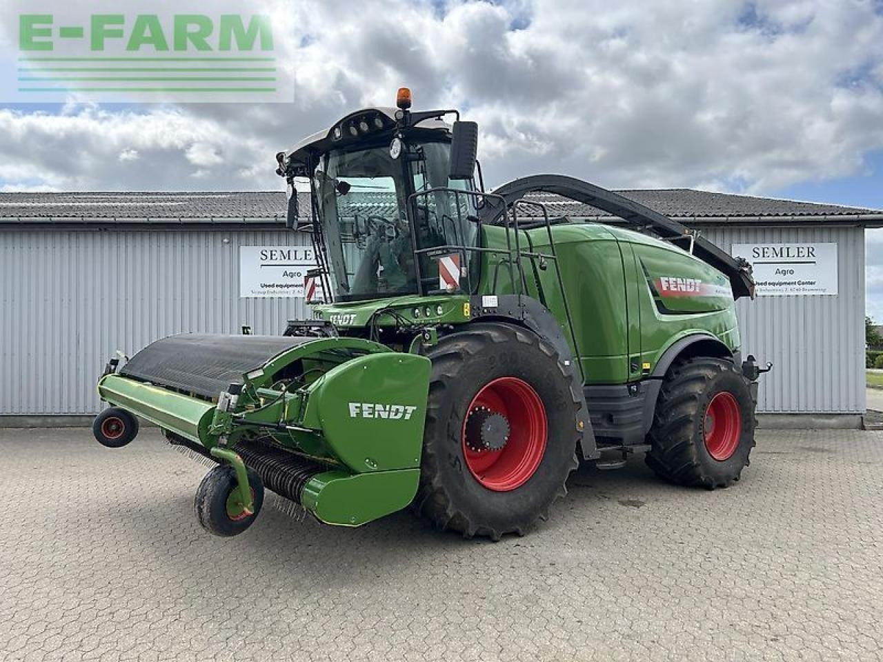 Fendt katana 65 - Silaj makinesi: fotoğraf 1 Fendt katana 65 - Silaj makinesi: fotoğraf 1