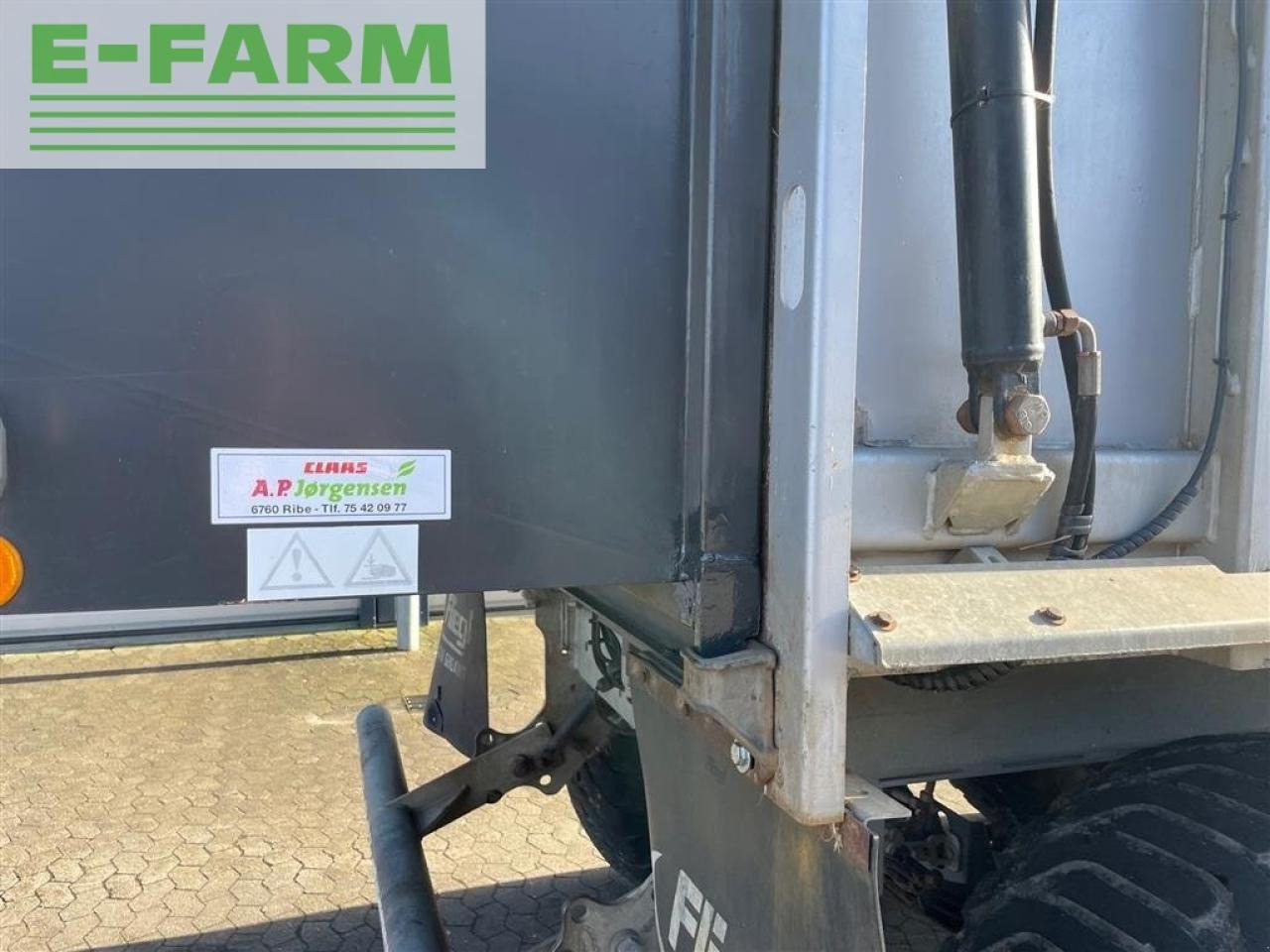 Fliegl tmk 271 bull galvaniseret - Damperli traktör römorku: fotoğraf 5 Fliegl tmk 271 bull galvaniseret - Damperli traktör römorku: fotoğraf 5