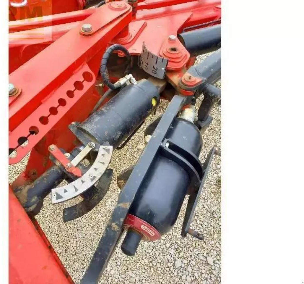 Gregoire Besson gregoire besson - Pulluk: fotoğraf 5 Gregoire Besson gregoire besson - Pulluk: fotoğraf 5