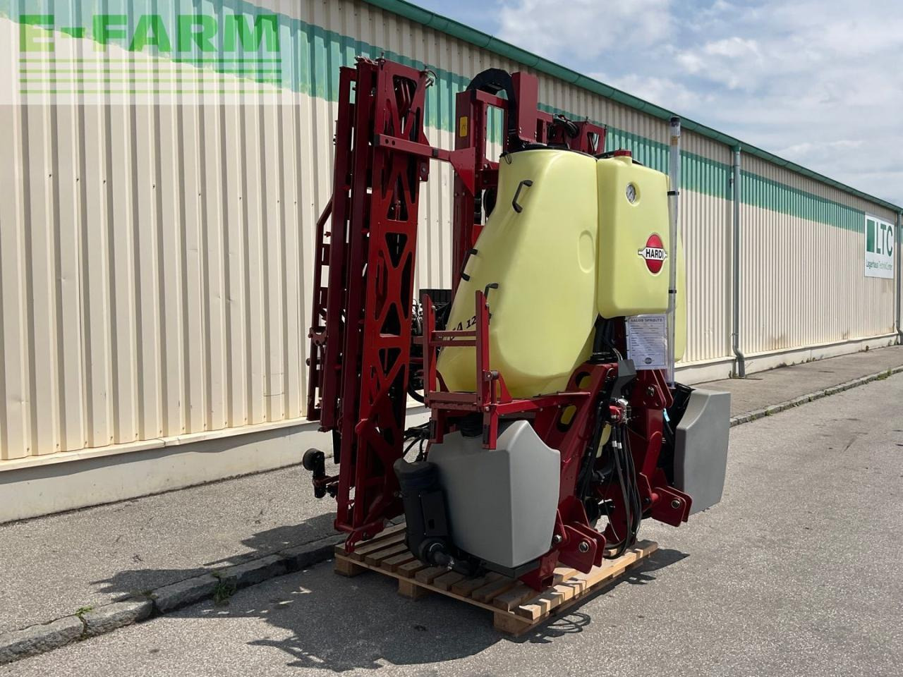 Hardi Mega 1200 - Çekilir pülverizatör: fotoğraf 4 Hardi Mega 1200 - Çekilir pülverizatör: fotoğraf 4