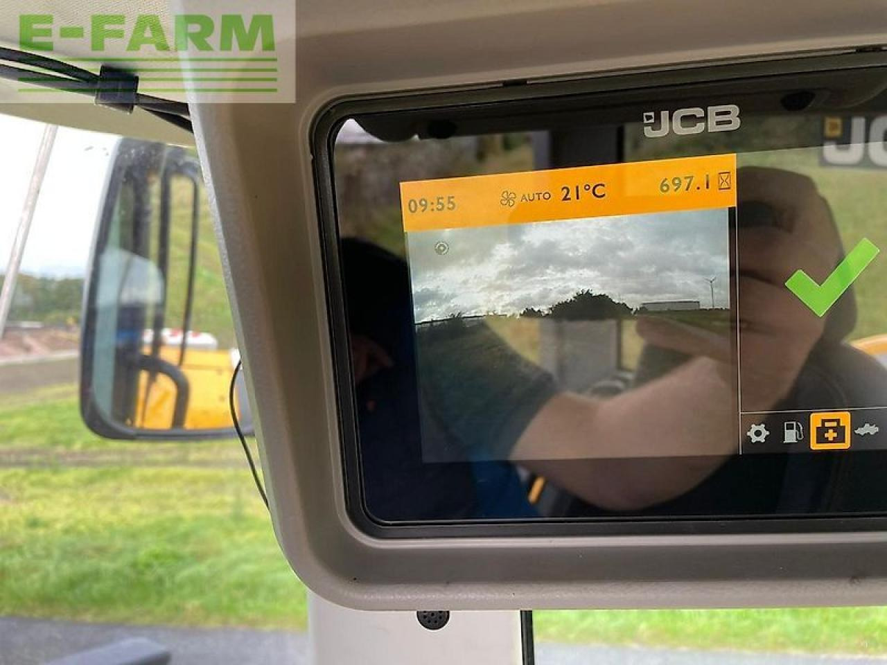 JCB 427 agri - Mini ekskavatör: fotoğraf 5 JCB 427 agri - Mini ekskavatör: fotoğraf 5