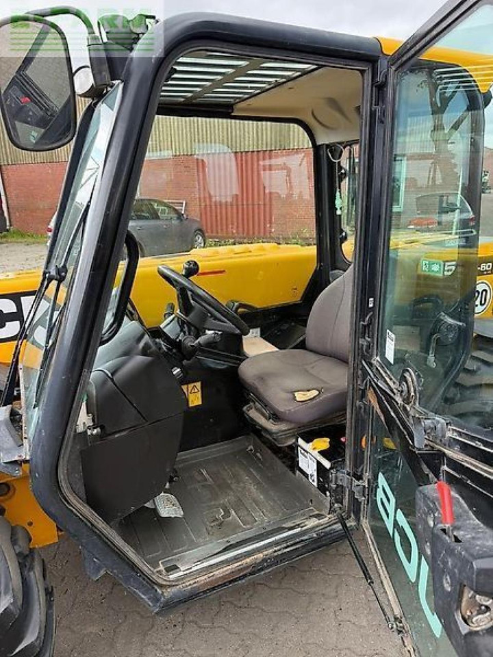 JCB 525-60 - Teleskopik yükleyici: fotoğraf 5 JCB 525-60 - Teleskopik yükleyici: fotoğraf 5