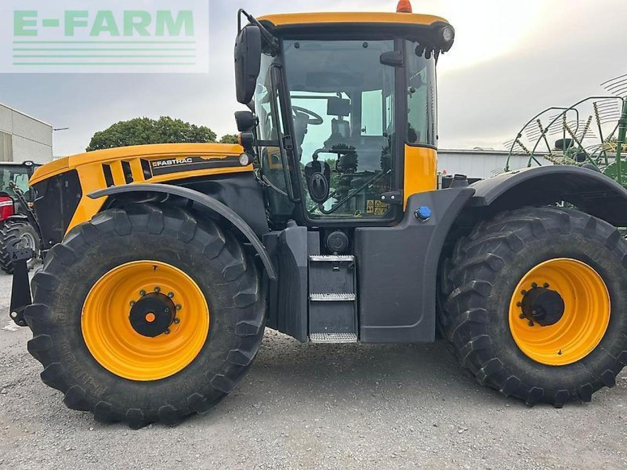 JCB fastrac 4220 - Traktör: fotoğraf 3 JCB fastrac 4220 - Traktör: fotoğraf 3