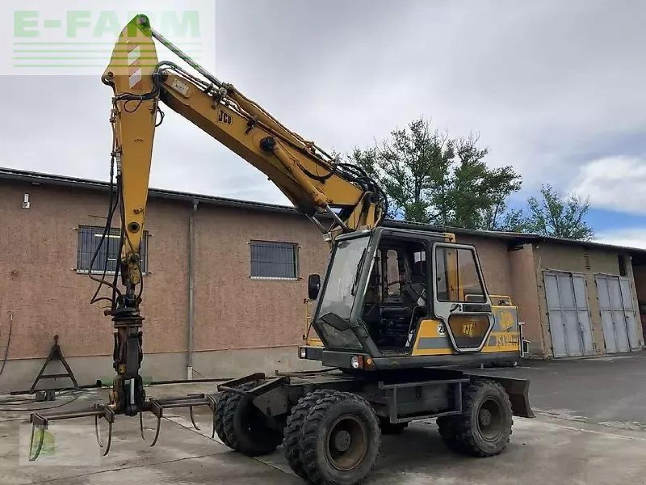 JCB js 130 w - Tekerlekli ekskavatör: fotoğraf 1 JCB js 130 w - Tekerlekli ekskavatör: fotoğraf 1