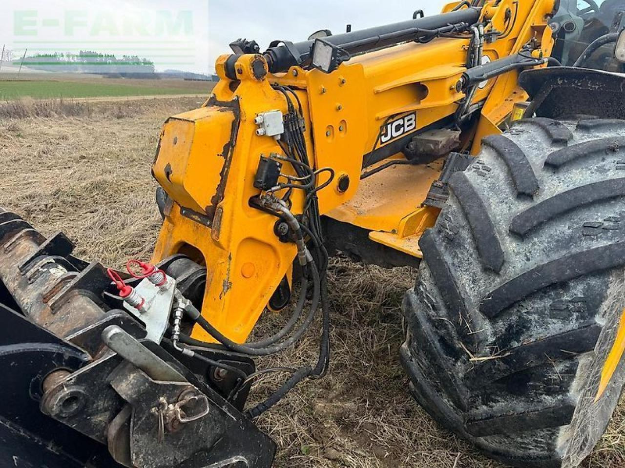 JCB tm 420 - Teleskopik yükleyici: fotoğraf 4 JCB tm 420 - Teleskopik yükleyici: fotoğraf 4