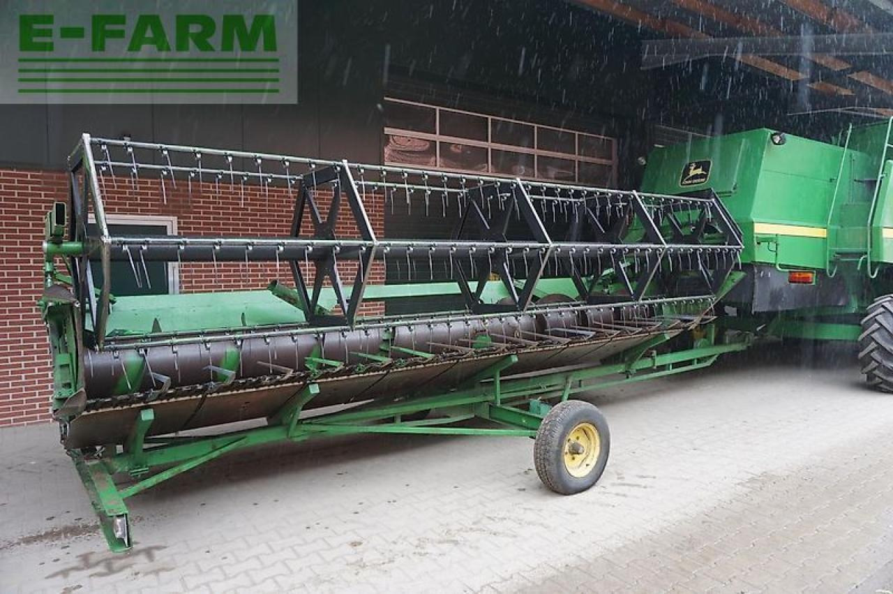 John Deere 2064 + 820 schneidwerk - Biçerdöver: fotoğraf 5 John Deere 2064 + 820 schneidwerk - Biçerdöver: fotoğraf 5