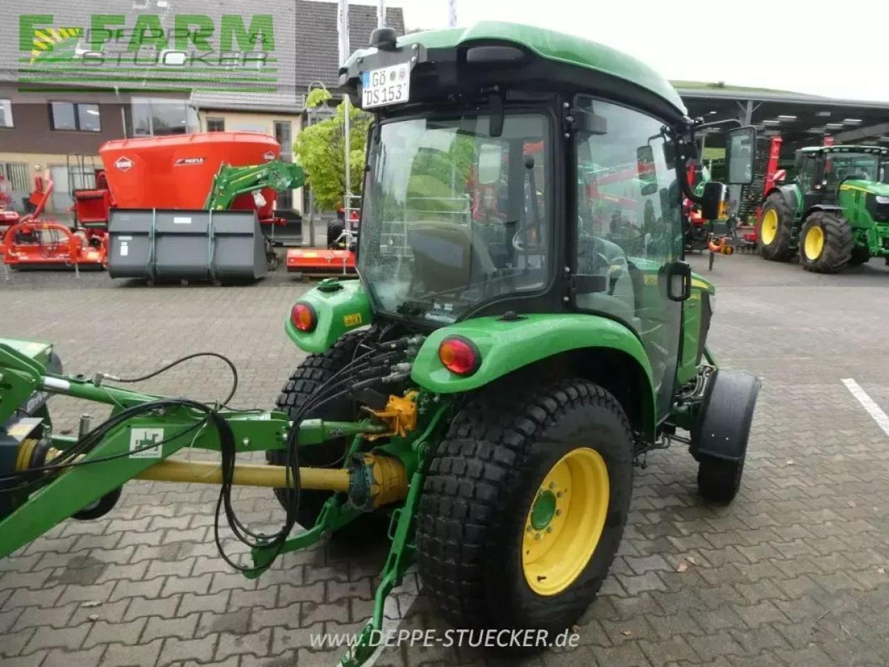 John Deere 3046r - Traktör: fotoğraf 4 John Deere 3046r - Traktör: fotoğraf 4
