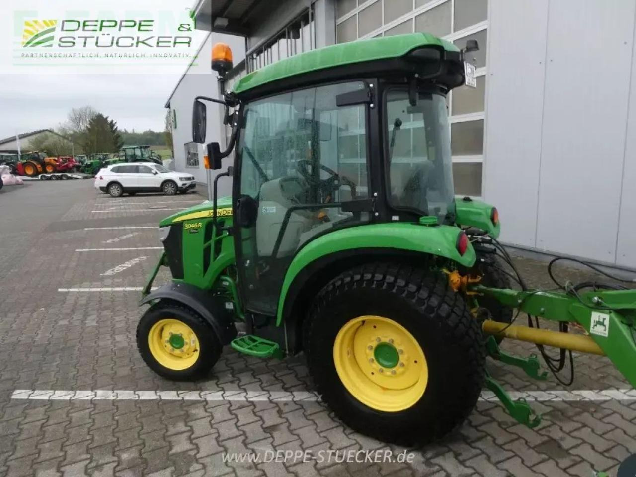 John Deere 3046r - Traktör: fotoğraf 3 John Deere 3046r - Traktör: fotoğraf 3