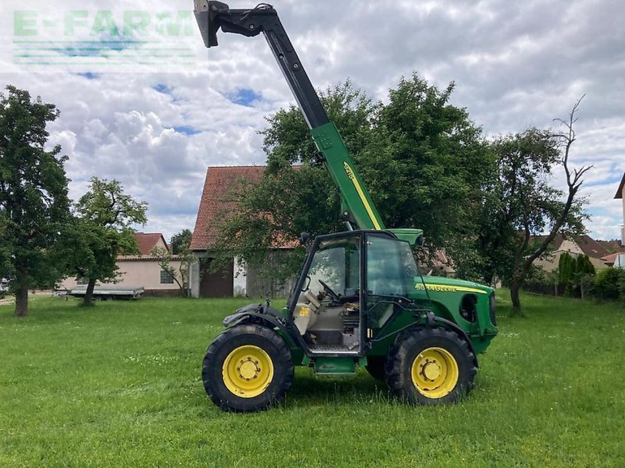 John Deere 3215 euroaufnahme - Teleskopik yükleyici: fotoğraf 1 John Deere 3215 euroaufnahme - Teleskopik yükleyici: fotoğraf 1