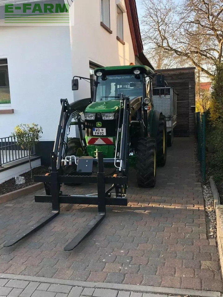 John Deere 5105gf stoll frontlader opt. 3-seite anhänger - Traktör: fotoğraf 3 John Deere 5105gf stoll frontlader opt. 3-seite anhänger - Traktör: fotoğraf 3