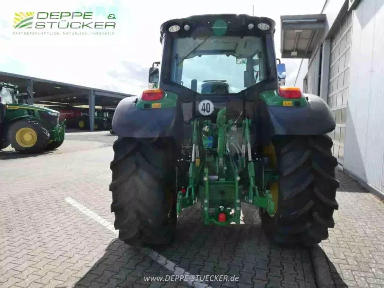 John Deere 6120m - Traktör: fotoğraf 4 John Deere 6120m - Traktör: fotoğraf 4