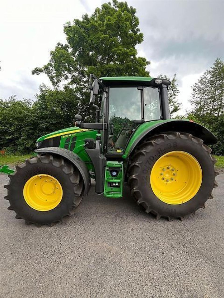 John Deere 6120m - Traktör: fotoğraf 2 John Deere 6120m - Traktör: fotoğraf 2